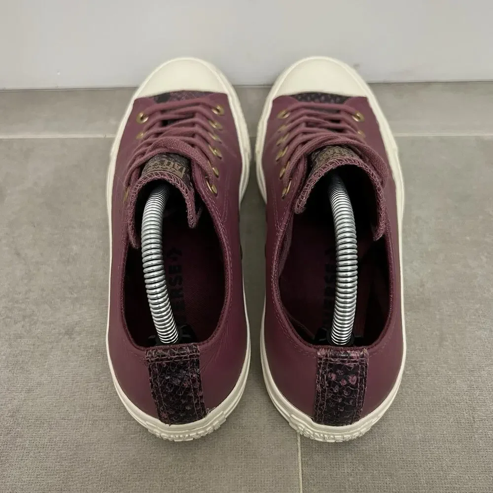 Converse Chuck Taylor CTAS OX Womens 8 Burgundy Low Top Lace Up Casual Shoes